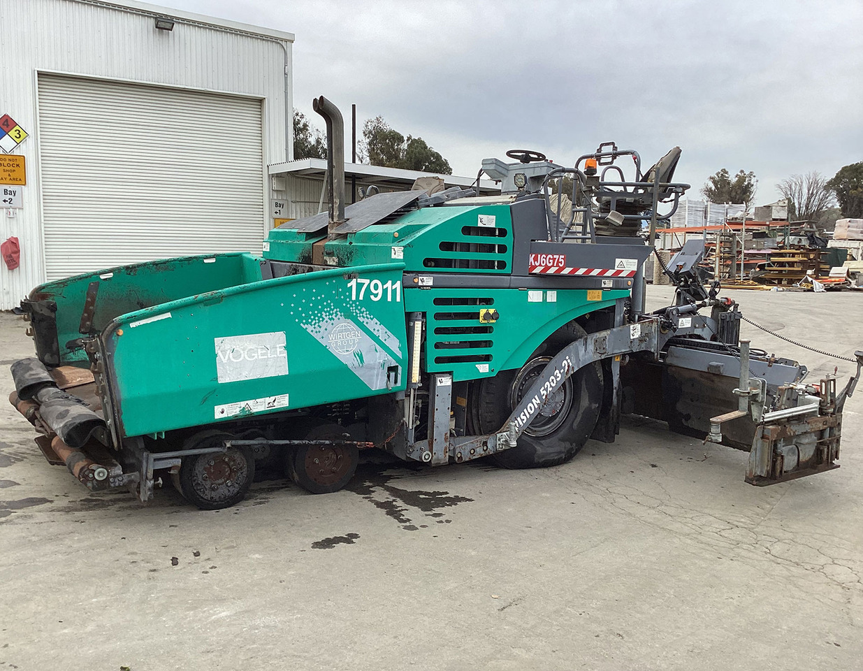 Vogele Vision 5203-2i - Pavimentadora de asfalto: foto 2 Vogele Vision 5203-2i - Pavimentadora de asfalto: foto 2