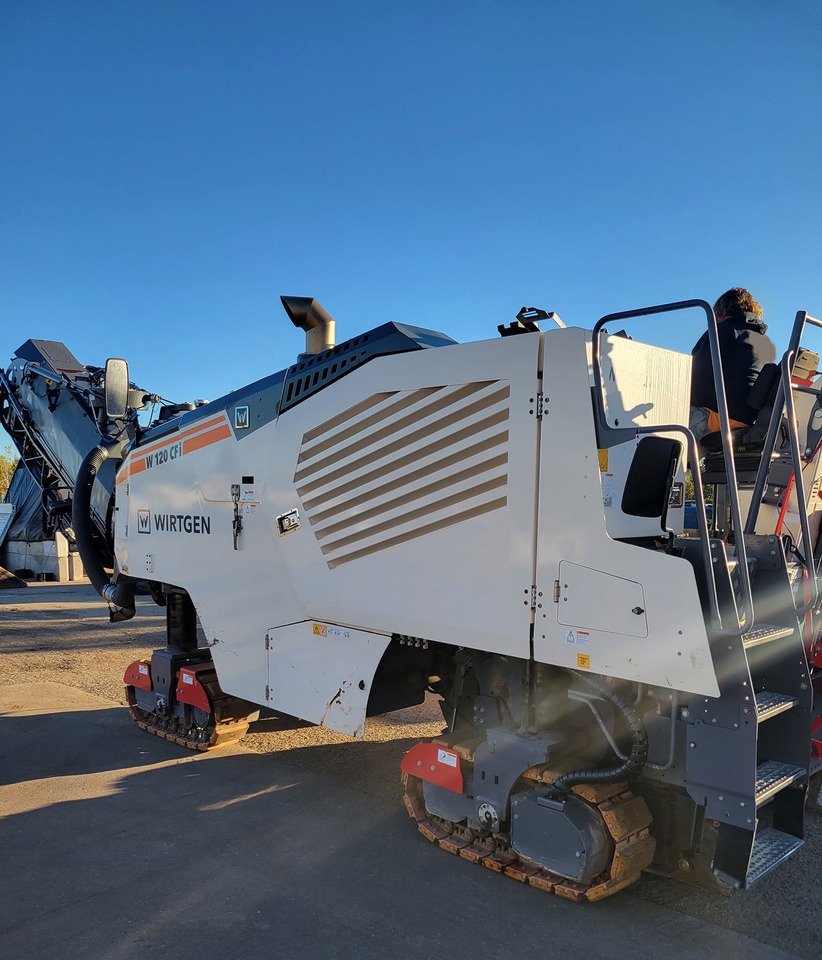 Wirtgen W 120 CFI - Fresadora en frío: foto 2 Wirtgen W 120 CFI - Fresadora en frío: foto 2