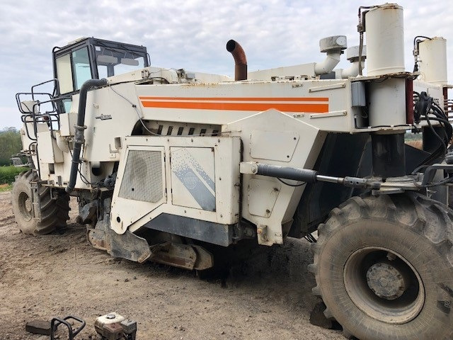 Wirtgen WR 2500 SK - Estabilizador de suelos: foto 3 Wirtgen WR 2500 SK - Estabilizador de suelos: foto 3