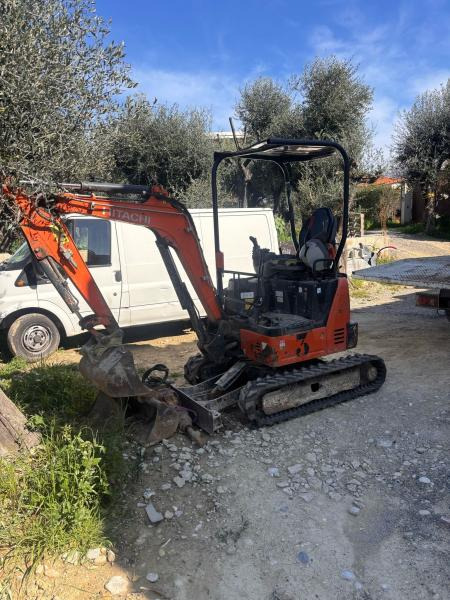 Hitachi zx19 - Miniexcavadora: foto 2 Hitachi zx19 - Miniexcavadora: foto 2