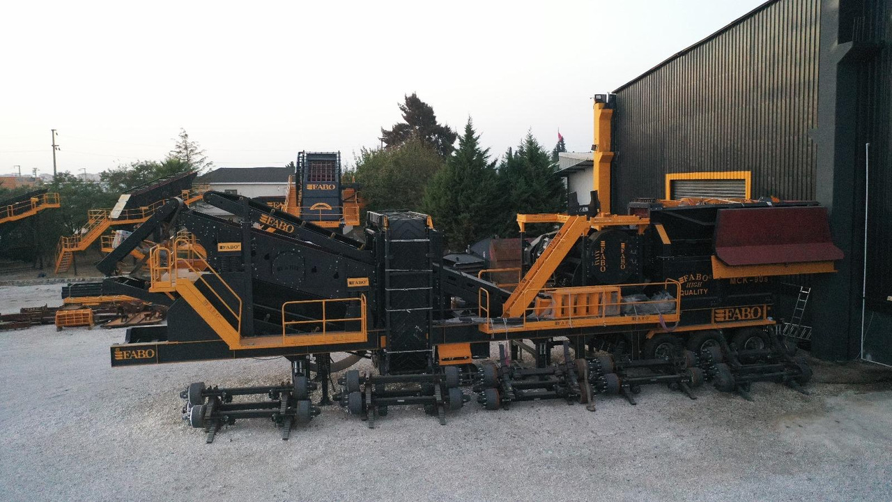 FABO MOBILE CRUSHING PLANT - Maquinaria para minería: foto 2 FABO MOBILE CRUSHING PLANT - Maquinaria para minería: foto 2