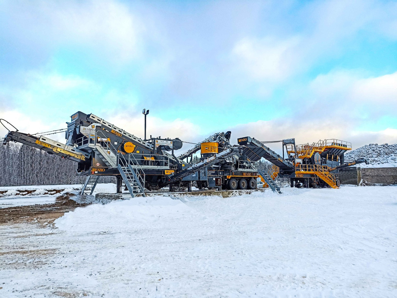 FABO MOBILE CRUSHING PLANT - Maquinaria para minería: foto 5 FABO MOBILE CRUSHING PLANT - Maquinaria para minería: foto 5