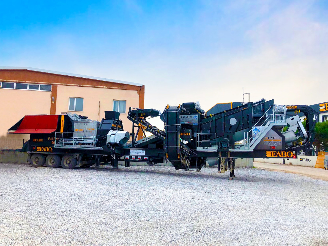 Trituradora móvil nuevo FABO Mobile crusher: foto 9 Trituradora móvil nuevo FABO Mobile crusher: foto 9