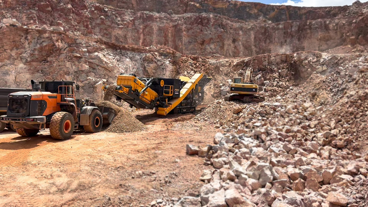 FABO Mobile crusher - Trituradora móvil: foto 5 FABO Mobile crusher - Trituradora móvil: foto 5