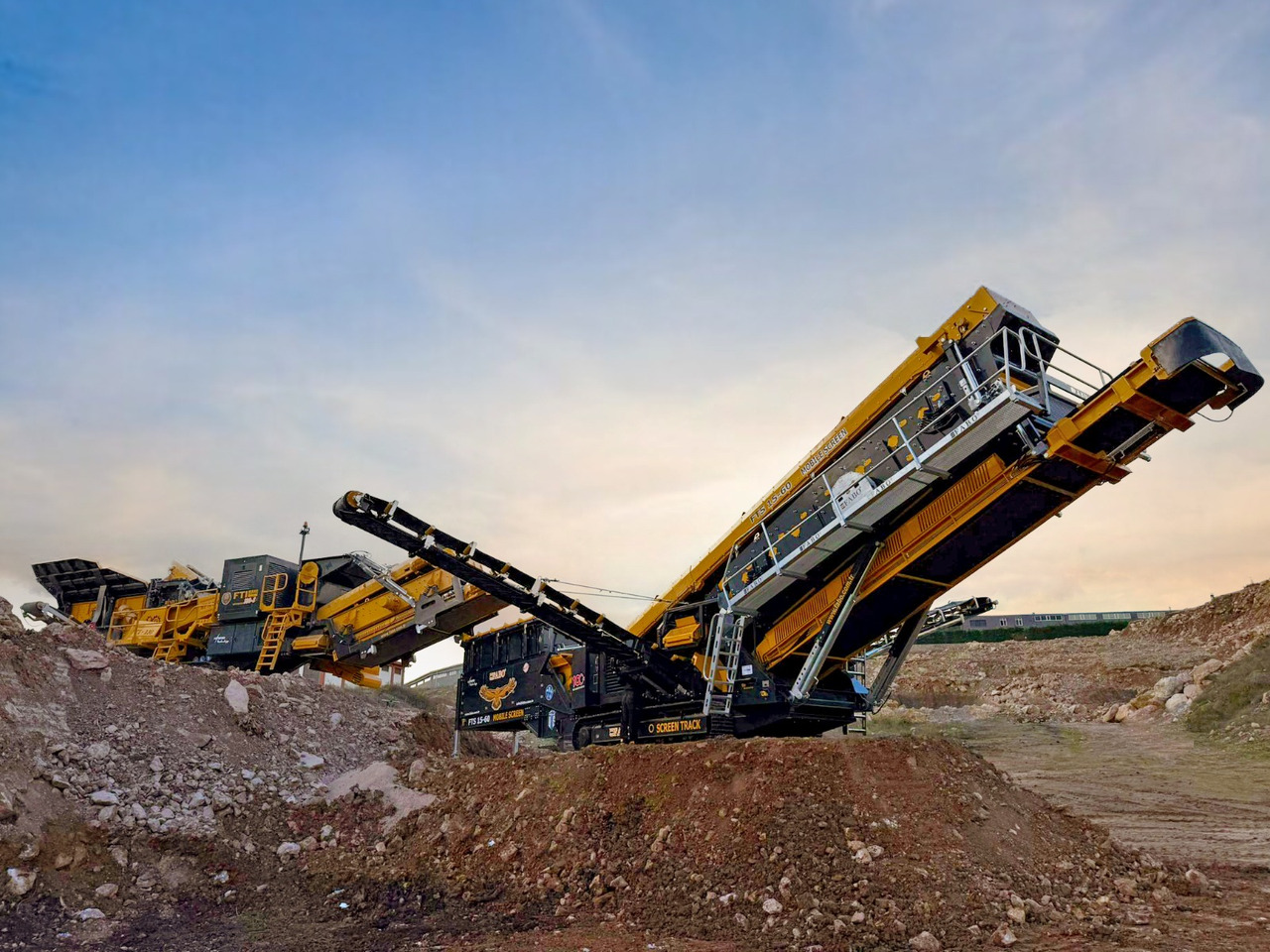 FABO Mobile crusher - Trituradora móvil: foto 5 FABO Mobile crusher - Trituradora móvil: foto 5