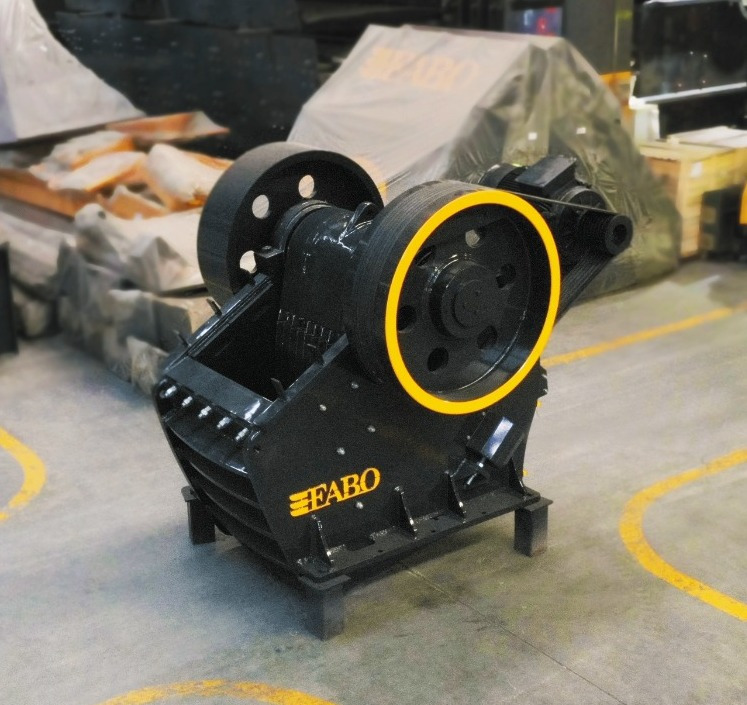 FABO jaw crusher - Trituradora de impacto: foto 1 FABO jaw crusher - Trituradora de impacto: foto 1