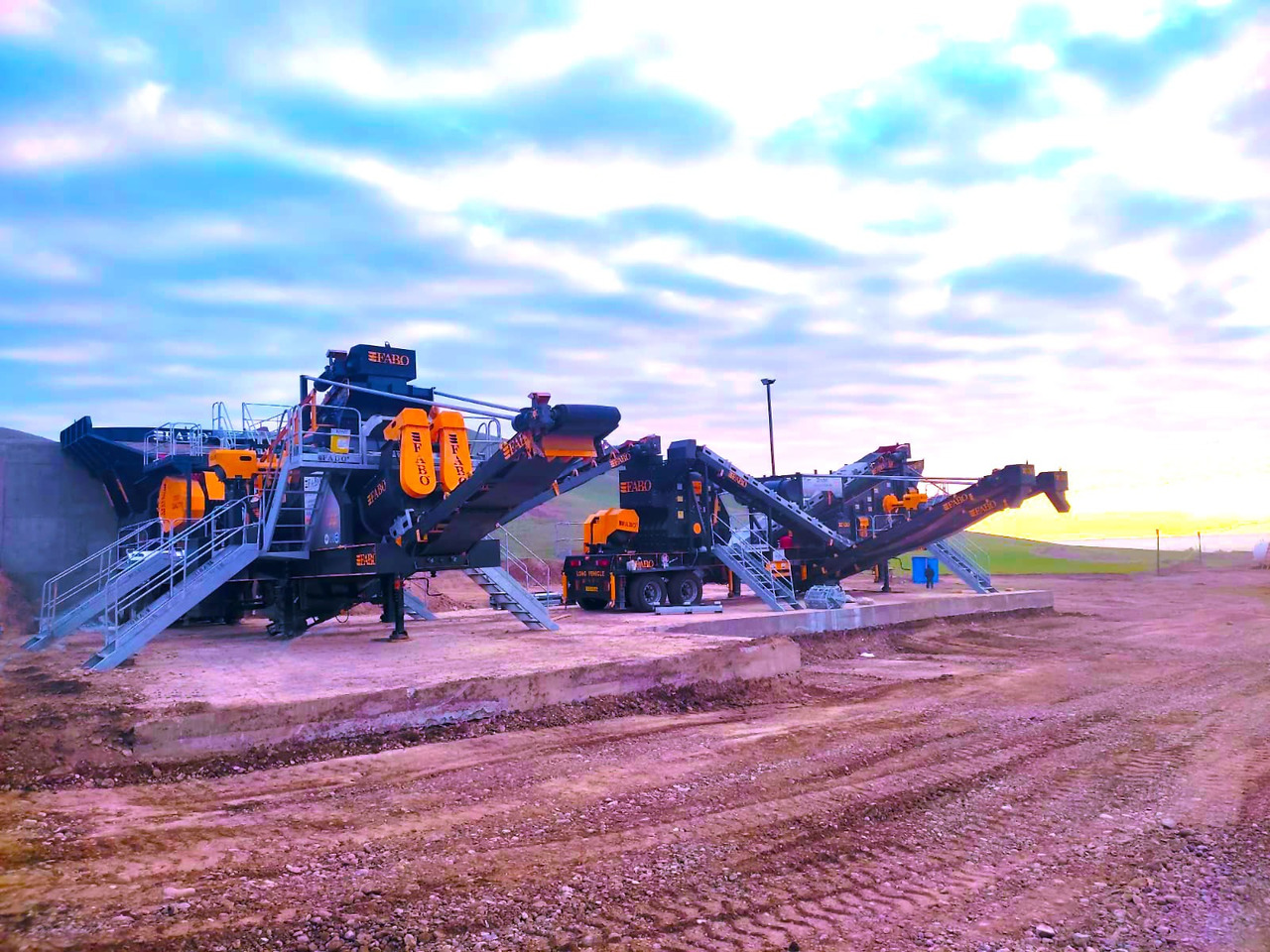 FABO mining machinery - crushing plant - Maquinaria para minería: foto 2 FABO mining machinery - crushing plant - Maquinaria para minería: foto 2