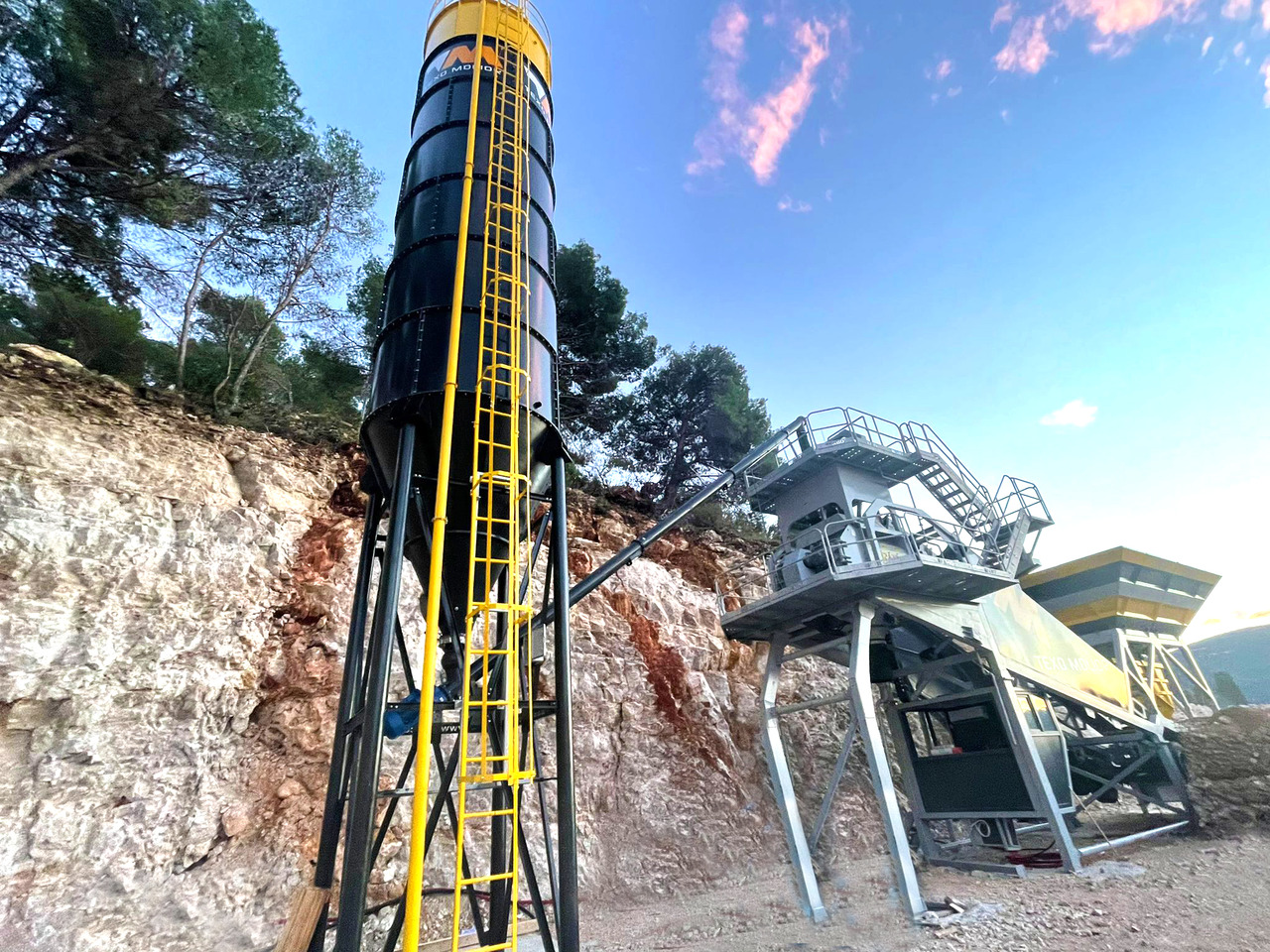 Planta de hormigón nuevo FABO mobile concrete batching plant: foto 9
