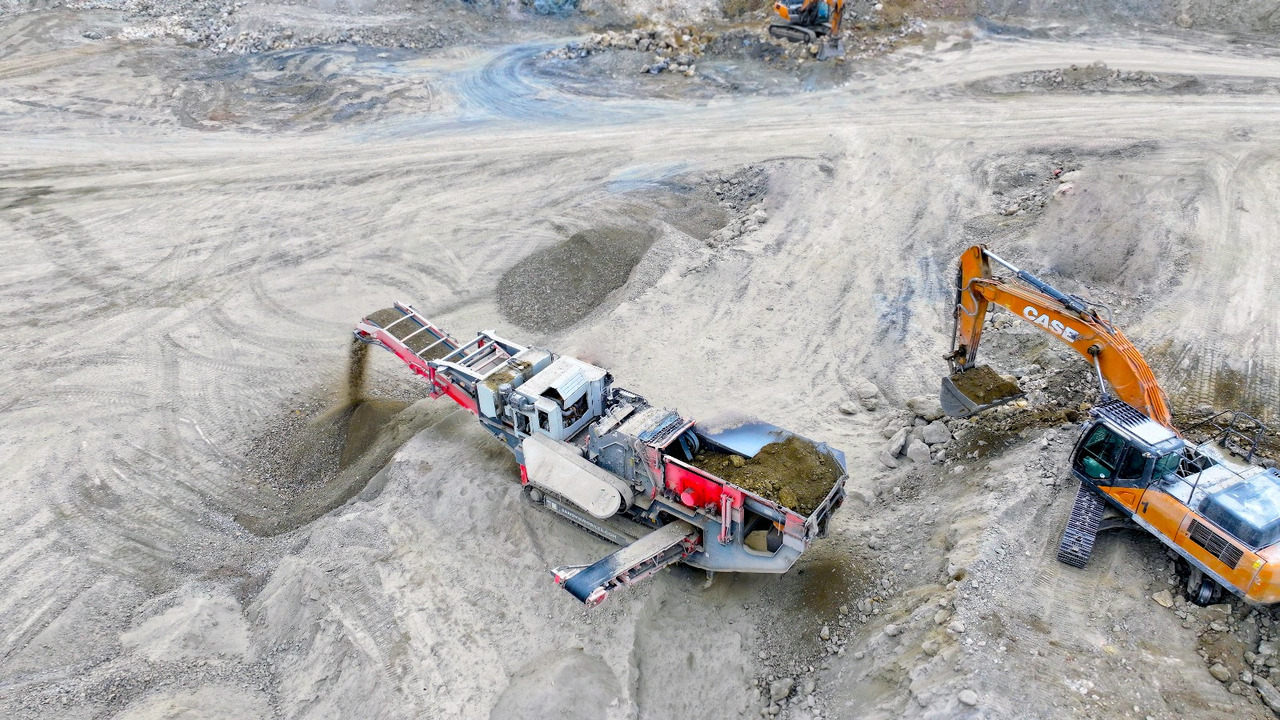 SANDVIK Mobile crusher - Trituradora móvil: foto 4 SANDVIK Mobile crusher - Trituradora móvil: foto 4