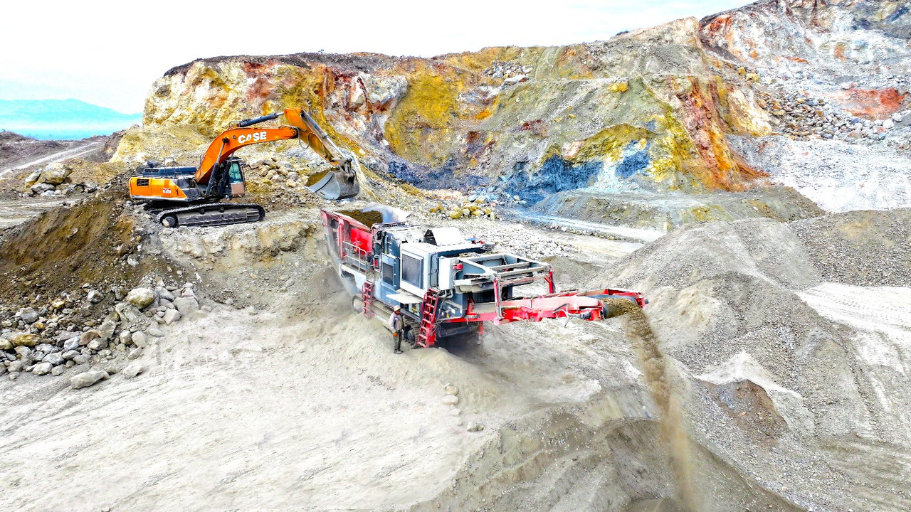 SANDVIK mining machinery - crushing plant - Maquinaria para minería: foto 5 SANDVIK mining machinery - crushing plant - Maquinaria para minería: foto 5