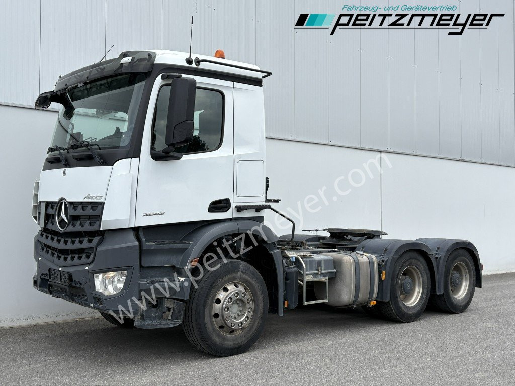 MERCEDES-BENZ Arocs 2643 LS 6x4, Kipphydraulik Klima, Euro 6, - Cabeza tractora: foto 1 MERCEDES-BENZ Arocs 2643 LS 6x4, Kipphydraulik Klima, Euro 6, - Cabeza tractora: foto 1
