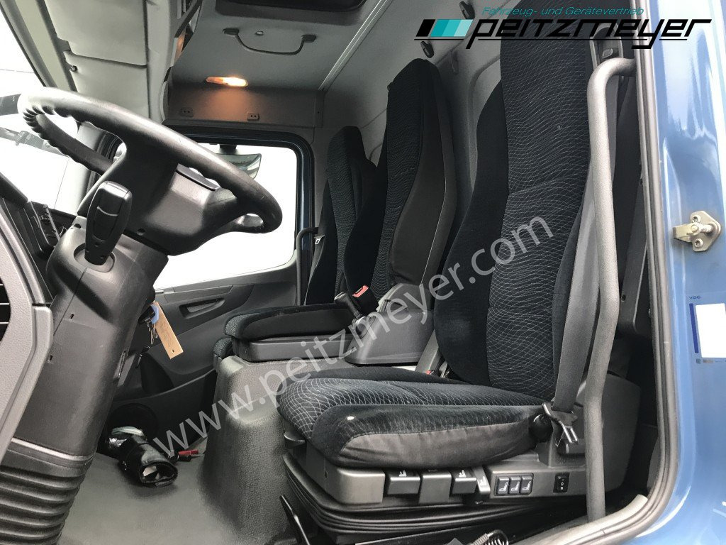 Camión caja cerrada MERCEDES-BENZ Atego 818 L Koffer + LBW Euro 6, Klima, AHK,: foto 12 Camión caja cerrada MERCEDES-BENZ Atego 818 L Koffer + LBW Euro 6, Klima, AHK,: foto 12