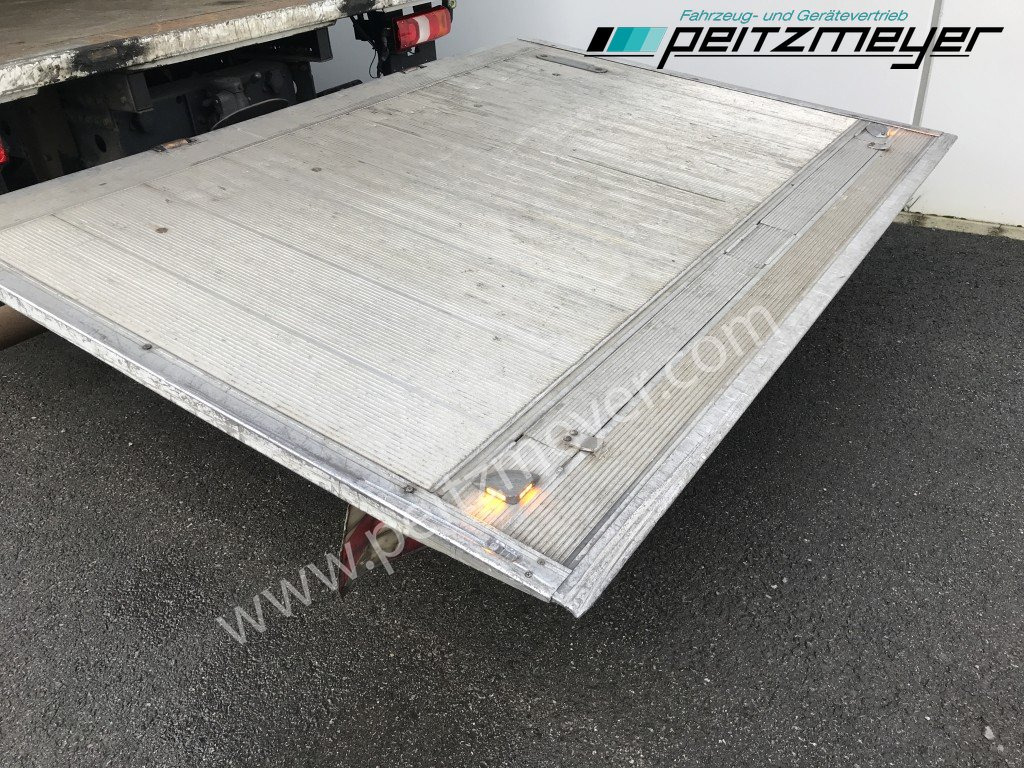 Camión caja cerrada MERCEDES-BENZ Atego 818 L Koffer + LBW Euro 6, Klima, AHK,: foto 24 Camión caja cerrada MERCEDES-BENZ Atego 818 L Koffer + LBW Euro 6, Klima, AHK,: foto 24