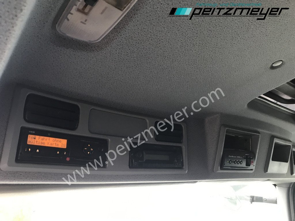 Camión caja cerrada MERCEDES-BENZ Atego 818 L Koffer + LBW Euro 6, Klima, AHK,: foto 14 Camión caja cerrada MERCEDES-BENZ Atego 818 L Koffer + LBW Euro 6, Klima, AHK,: foto 14