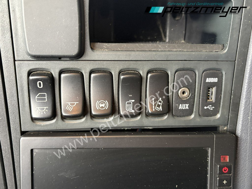 Camión transporte de ganado Scania G 450 6x2, Kaba 3-Stock, Hubdach Lenk + Lift,: foto 18 Camión transporte de ganado Scania G 450 6x2, Kaba 3-Stock, Hubdach Lenk + Lift,: foto 18