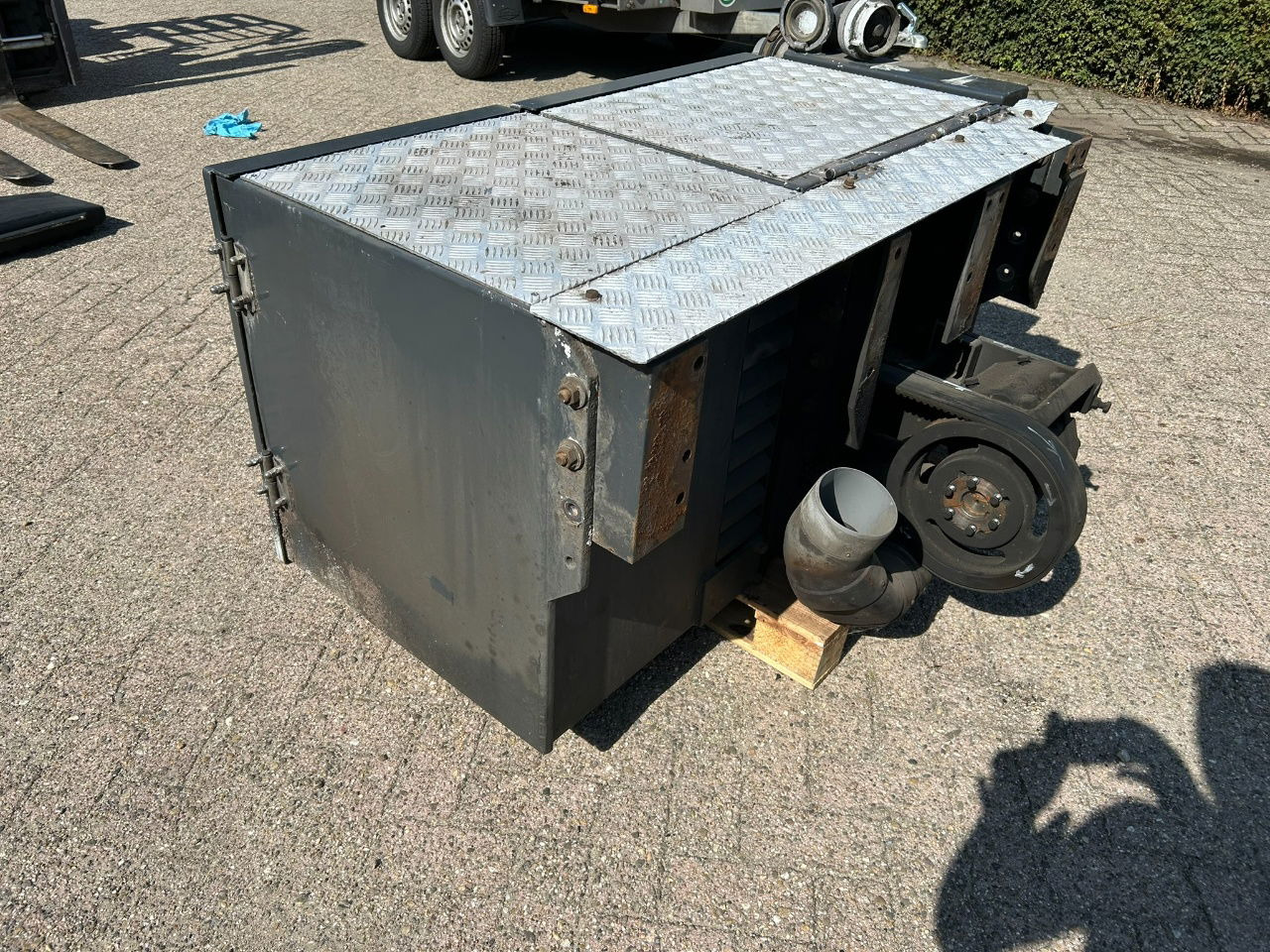 Ingersoll Rand Silo Compressor / CVS 1100 cub / 2.2 bar / Cooler / pto axle / air filter - Compresor de aire acondicionado para Camión: foto 4 Ingersoll Rand Silo Compressor / CVS 1100 cub / 2.2 bar / Cooler / pto axle / air filter - Compresor de aire acondicionado para Camión: foto 4