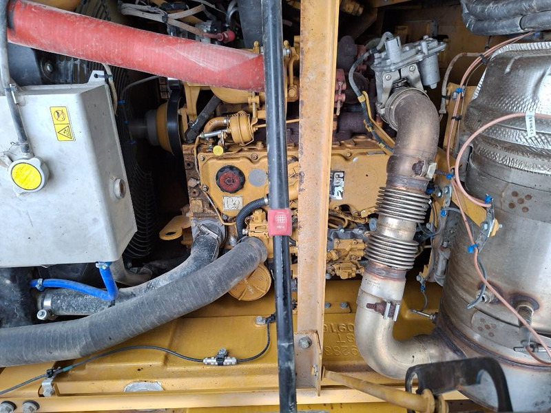 Excavadora de cadenas Cat 325FL CR (With Trimble 3D GPS): foto 18