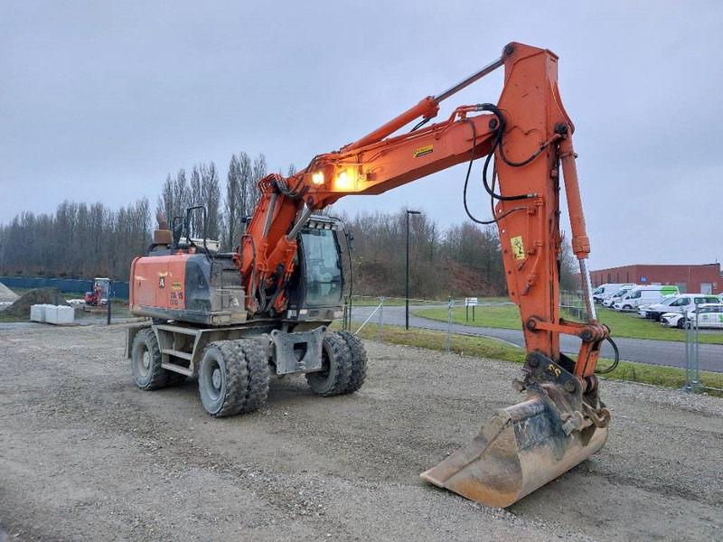 Hitachi ZX 170 W-5 B - Excavadora de ruedas: foto 3 Hitachi ZX 170 W-5 B - Excavadora de ruedas: foto 3