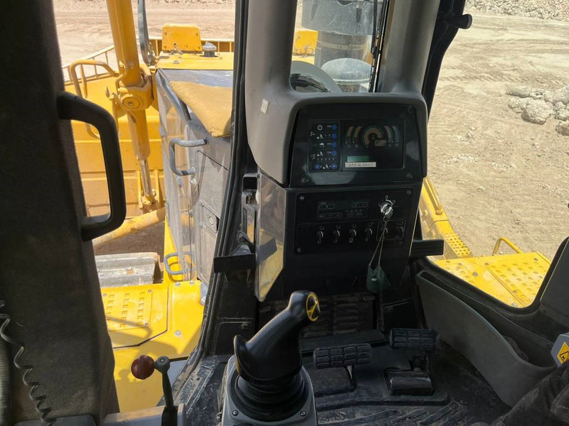 Bulldozer Komatsu D275-5R (Saudi Arabia): foto 17
