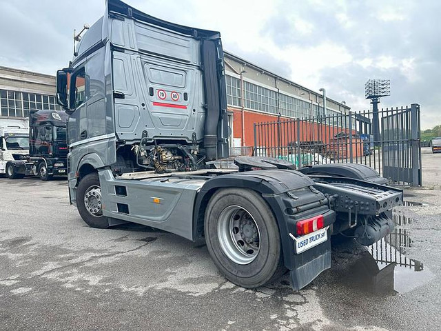 Mercedes-Benz Actros 1845 - Cabeza tractora: foto 3 Mercedes-Benz Actros 1845 - Cabeza tractora: foto 3