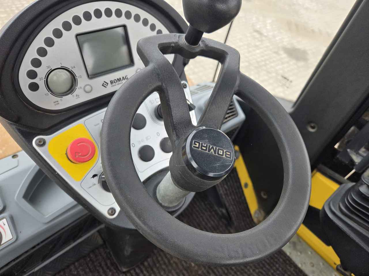 Compactador BOMAG BW177D-5: foto 7