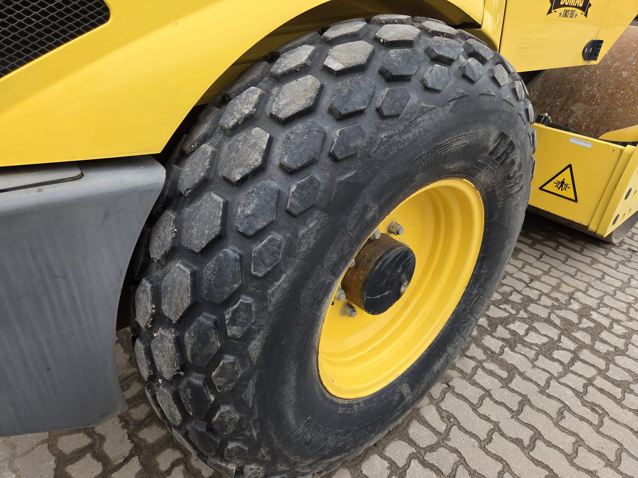 Compactador BOMAG BW177D-5: foto 17