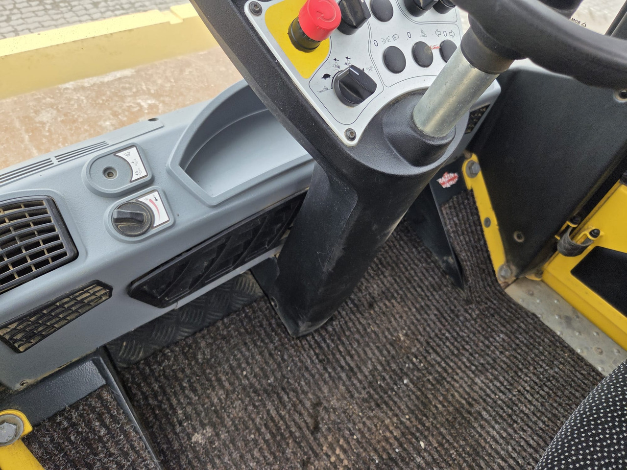 Compactador BOMAG BW177D-5: foto 10