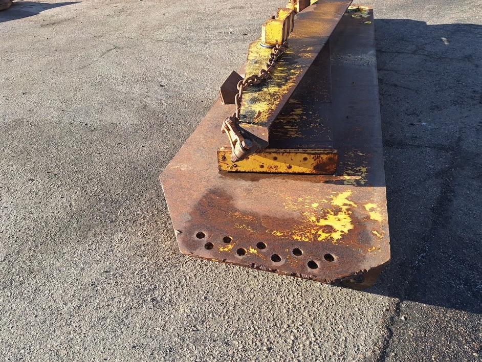 CATERPILLAR 740 tailgate - Carrocería y exterior para Dúmper: foto 3 CATERPILLAR 740 tailgate - Carrocería y exterior para Dúmper: foto 3