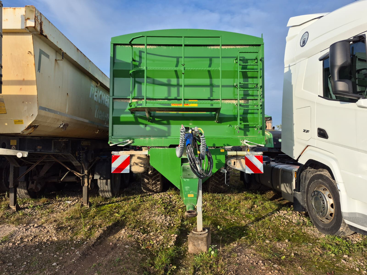 Western WF16S - Remolque volquete agrícola: foto 3 Western WF16S - Remolque volquete agrícola: foto 3