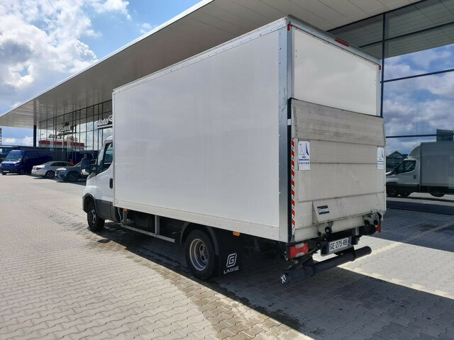 IVECO Daily 35C16H 3.0 KASTEN+LIFT+TEMPOMAT+DAB+KLIMA... - Furgón: foto 2 IVECO Daily 35C16H 3.0 KASTEN+LIFT+TEMPOMAT+DAB+KLIMA... - Furgón: foto 2