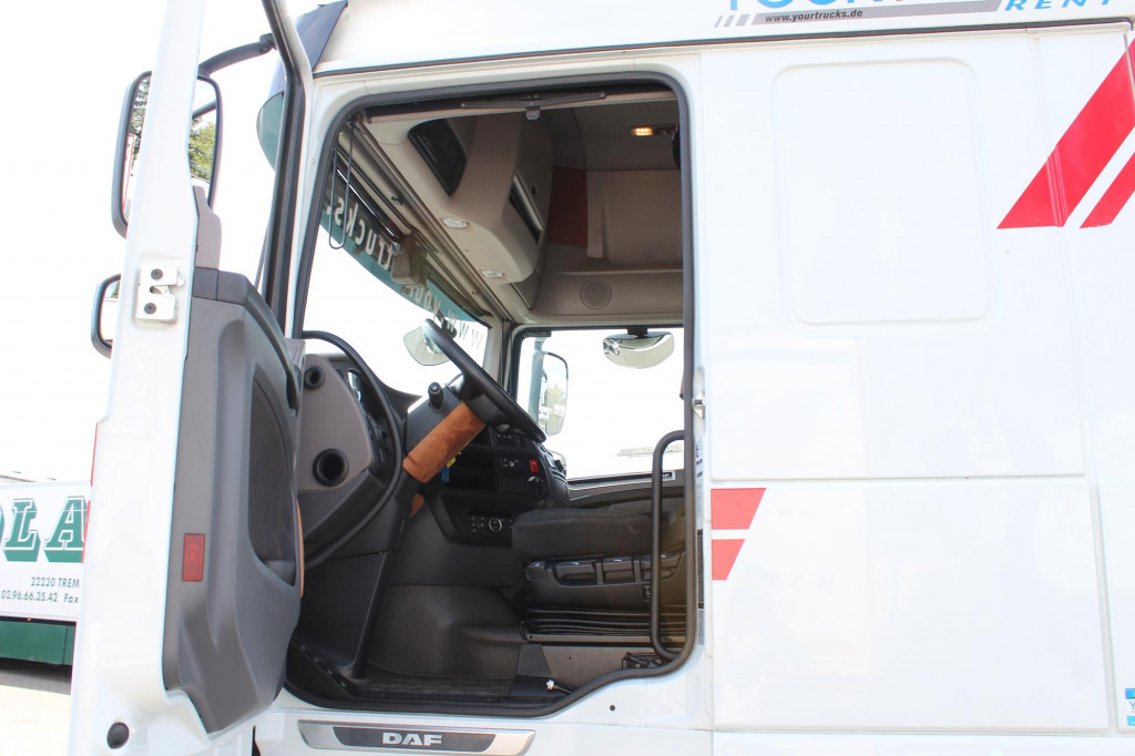 Daf 530 SSC Retarder Kühlbox 2 Tanks Standklima - Cabeza tractora: foto 5 Daf 530 SSC Retarder Kühlbox 2 Tanks Standklima - Cabeza tractora: foto 5