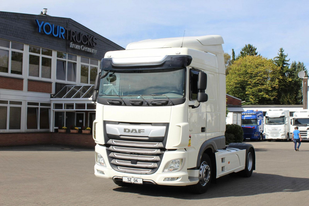 Cabeza tractora Daf XF 530 SC Retarder Standklima Kühlbox 2 liegen: foto 1