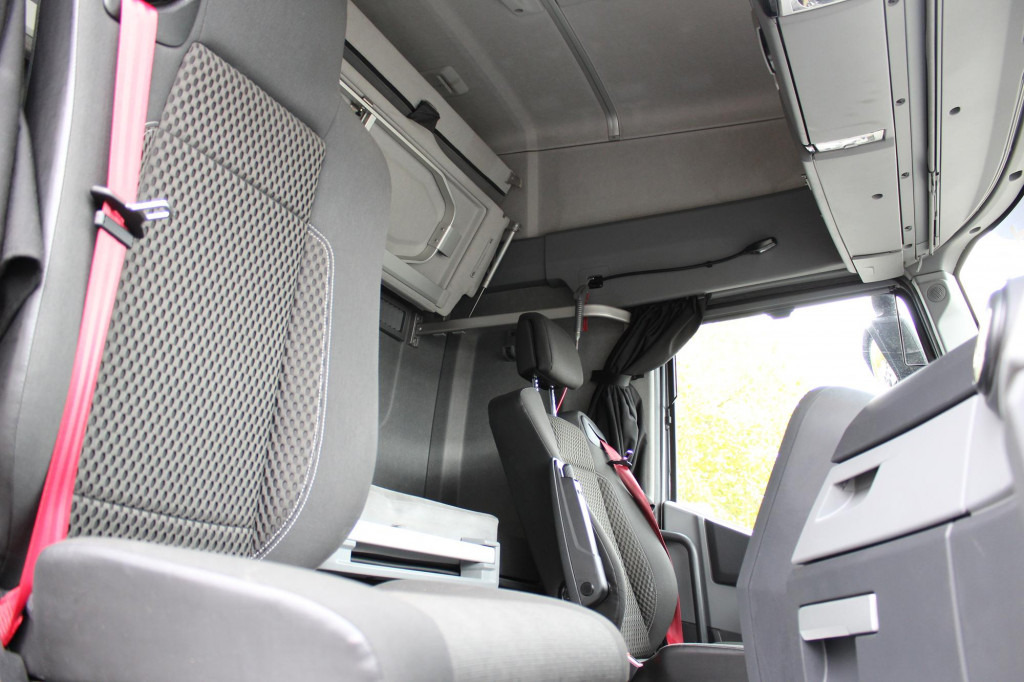 Renault T 480 E6 Alufelgen Retarder Vollspoiler Kühlbox - Cabeza tractora: foto 3 Renault T 480 E6 Alufelgen Retarder Vollspoiler Kühlbox - Cabeza tractora: foto 3