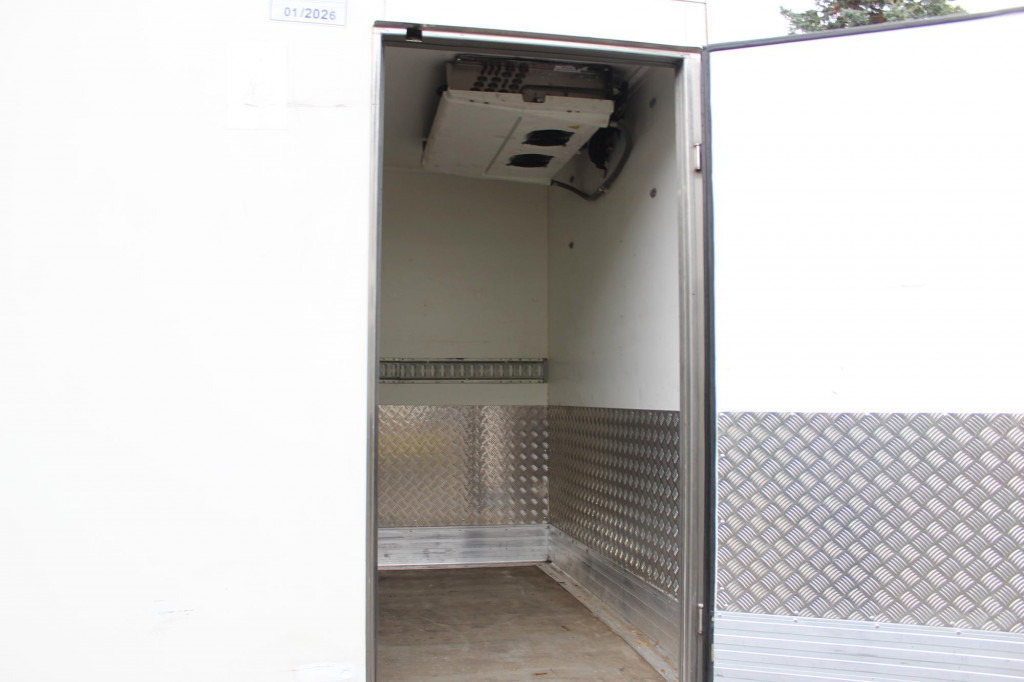 Iveco Daily 35-140 E6 Schalter CX 500 Tiefkühl Strom - Furgoneta frigorifica: foto 5 Iveco Daily 35-140 E6 Schalter CX 500 Tiefkühl Strom - Furgoneta frigorifica: foto 5