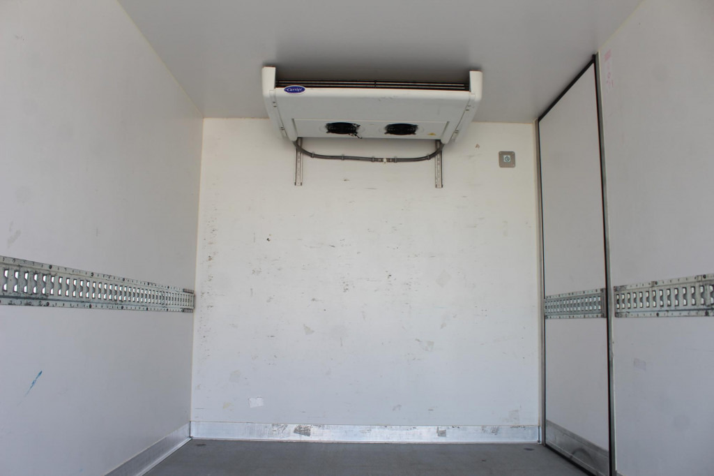 Iveco Daily 35S14 E6 Hi-Matic CX 350 Tiefkühl Strom - Furgoneta frigorifica: foto 3 Iveco Daily 35S14 E6 Hi-Matic CX 350 Tiefkühl Strom - Furgoneta frigorifica: foto 3