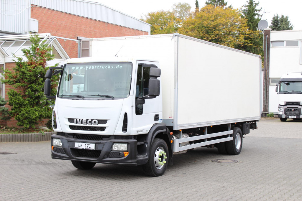 Iveco Eurocargo 160E210 E6 Koffer 6,9m Seiten Tür LBW - Camión caja cerrada: foto 1 Iveco Eurocargo 160E210 E6 Koffer 6,9m Seiten Tür LBW - Camión caja cerrada: foto 1