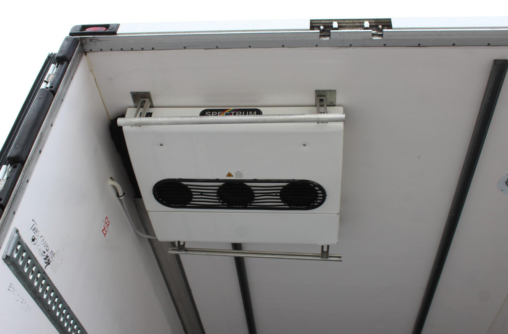 Lamberet TK SLXi Spectrum 2,65h Bi-Multi-Temp. TW LBW - Semirremolque frigorífico: foto 2 Lamberet TK SLXi Spectrum 2,65h Bi-Multi-Temp. TW LBW - Semirremolque frigorífico: foto 2