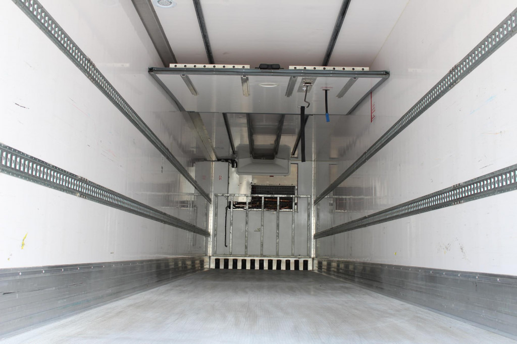 Lamberet TK SLXi Spectrum 2,65h Bi-Temp LBW FRC Aluboden - Semirremolque frigorífico: foto 4 Lamberet TK SLXi Spectrum 2,65h Bi-Temp LBW FRC Aluboden - Semirremolque frigorífico: foto 4