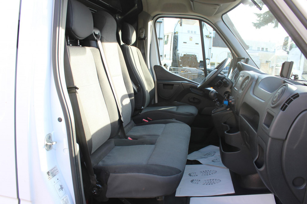 Renault Master 130 E6 Versalift ETL32 12,5m Kamera Navi - Camión con plataforma elevadora: foto 5 Renault Master 130 E6 Versalift ETL32 12,5m Kamera Navi - Camión con plataforma elevadora: foto 5