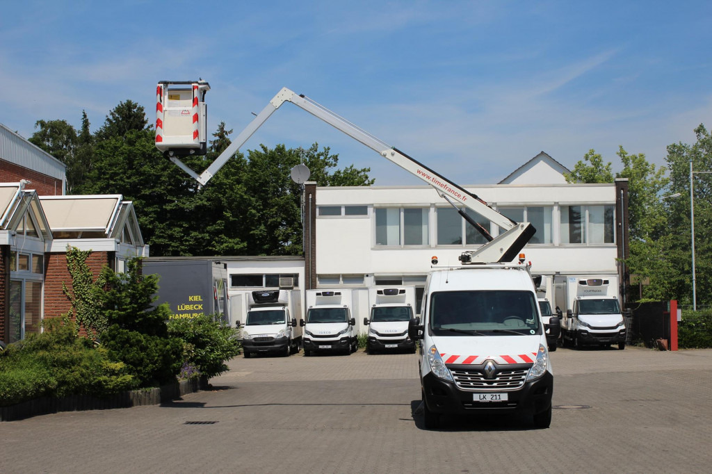 Camión con plataforma elevadora Renault Master  Versalift ET26L 10m Klima nur 217h HU-UVV: foto 15