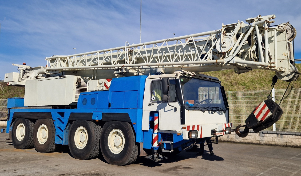 LIEBHERR LTM 1070/1 - Autogrúa: foto 1 LIEBHERR LTM 1070/1 - Autogrúa: foto 1
