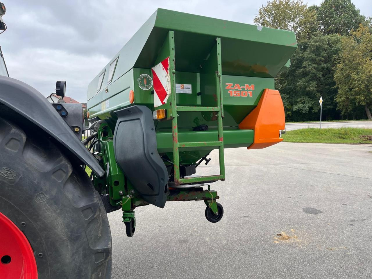 Amazone ZA-M 1501 Profis, Wiegestreuer, 2500 Liter - Esparcidor de fertilizantes: foto 4 Amazone ZA-M 1501 Profis, Wiegestreuer, 2500 Liter - Esparcidor de fertilizantes: foto 4