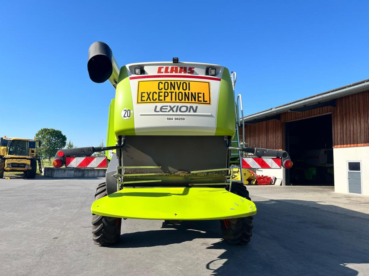 CLAAS Lexion 550 mit Schneidwerk V750, mit 3D, Baujahr 2009, guter gepflegter Zustand - Cosechadora de granos: foto 5 CLAAS Lexion 550 mit Schneidwerk V750, mit 3D, Baujahr 2009, guter gepflegter Zustand - Cosechadora de granos: foto 5