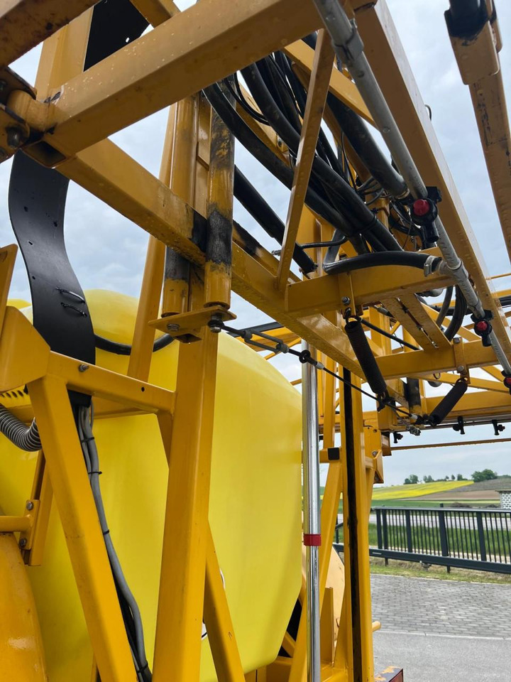 Pulverizador arrastrado Dubex Vector 27m 3200 Liter Spritze, Baujahr 2002: foto 11 Pulverizador arrastrado Dubex Vector 27m 3200 Liter Spritze, Baujahr 2002: foto 11