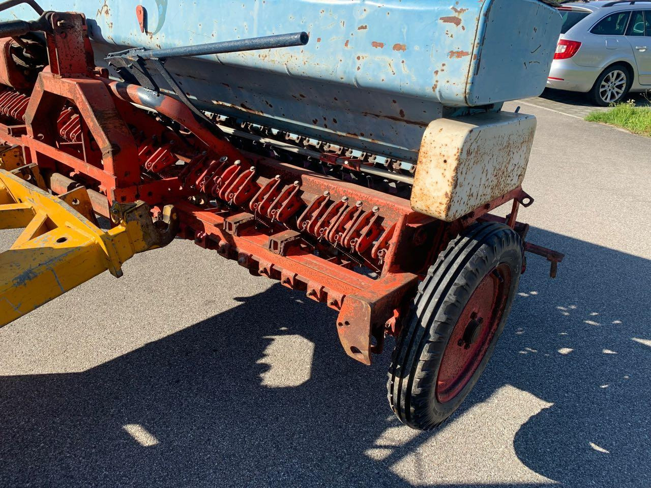 Isaria Typ 6004, 3,00 m Arbeitsbreite - Sembradora: foto 3 Isaria Typ 6004, 3,00 m Arbeitsbreite - Sembradora: foto 3
