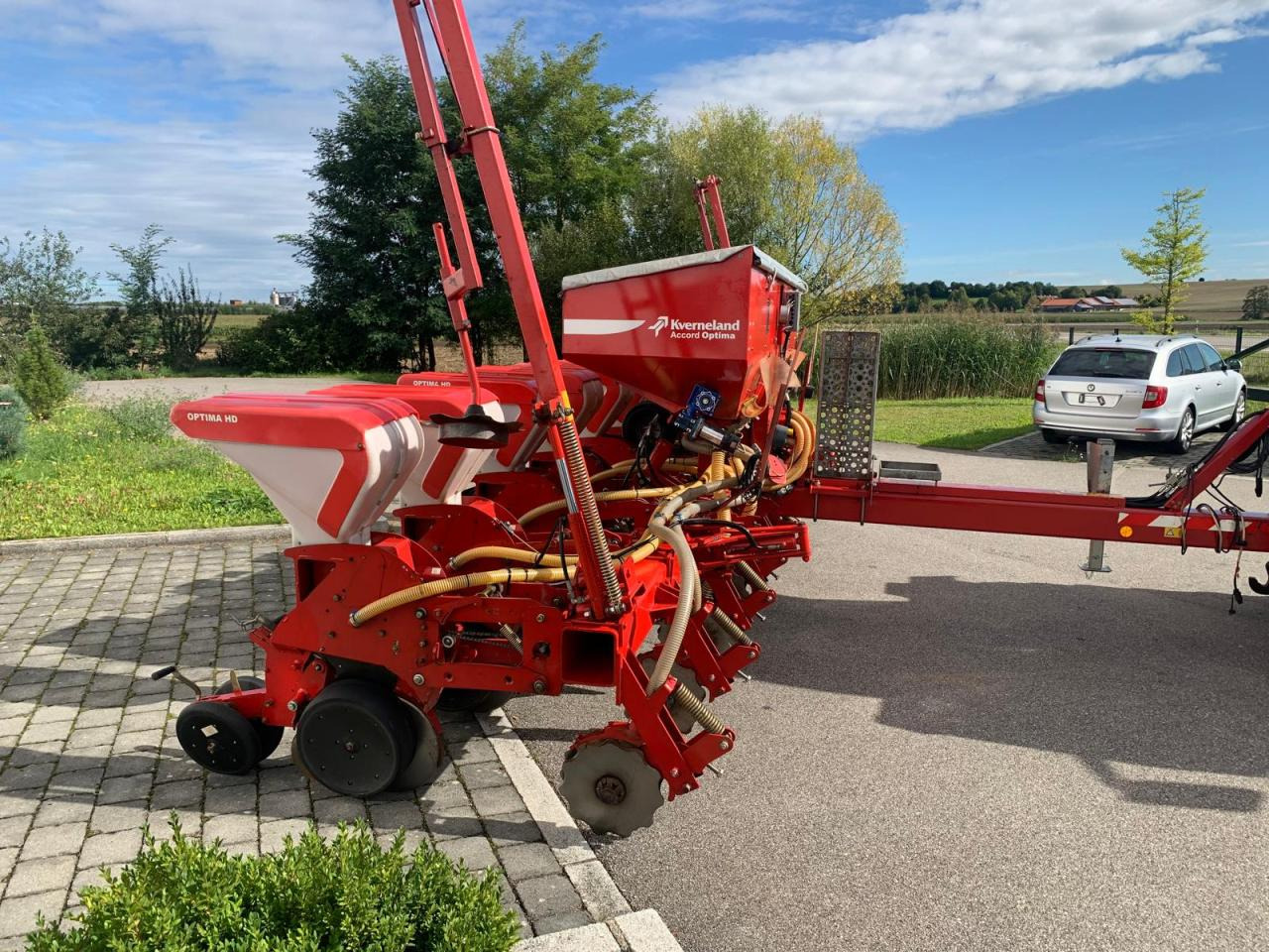 Kverneland Optima HD, mechanischer Antrieb, Reihendüngerstreuer, Visio - Säüberwachung, Baujahr 2007 - Sembradora de precisión: foto 5 Kverneland Optima HD, mechanischer Antrieb, Reihendüngerstreuer, Visio - Säüberwachung, Baujahr 2007 - Sembradora de precisión: foto 5