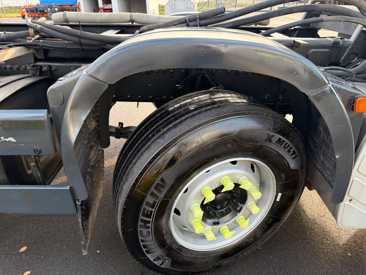 MAN TGS 35.360 8x2 Fahrgestell - Camión chasis: foto 5 MAN TGS 35.360 8x2 Fahrgestell - Camión chasis: foto 5