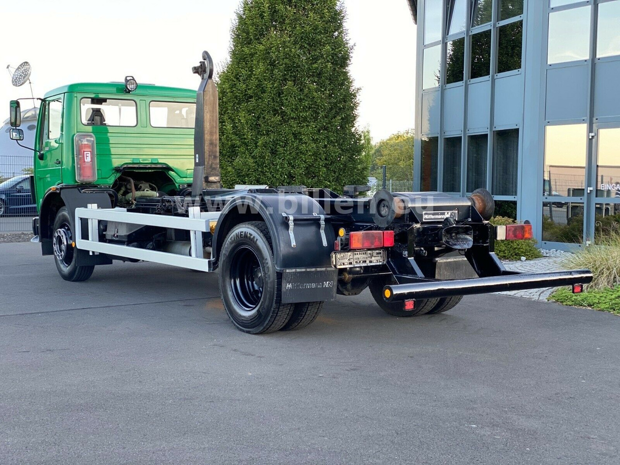 Mercedes-Benz 1417 Abroller Tüv / H- Kennzeichen / Mercedes-Benz 1417 Abroller Tüv / H- Kennzeichen / - Camión multibasculante: foto 2 Mercedes-Benz 1417 Abroller Tüv / H- Kennzeichen / Mercedes-Benz 1417 Abroller Tüv / H- Kennzeichen / - Camión multibasculante: foto 2