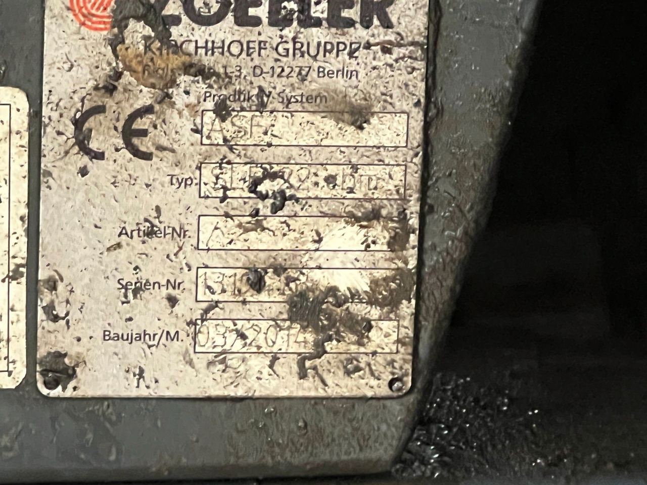 Camión de basura Mercedes-Benz Antos 2533 6x2 Seitenlader Zoeller S LF 22 Mercedes-Benz Antos 2533 6x2 Seitenlader Zoeller S LF 22: foto 10 Camión de basura Mercedes-Benz Antos 2533 6x2 Seitenlader Zoeller S LF 22 Mercedes-Benz Antos 2533 6x2 Seitenlader Zoeller S LF 22: foto 10