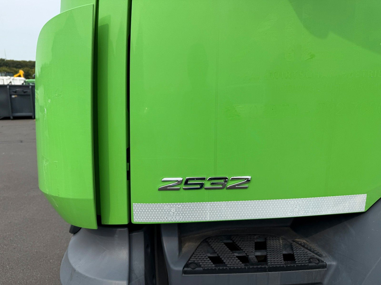 Camión de basura Mercedes-Benz Antos 2533 Seitenlader Zoeller SLF XL: foto 14